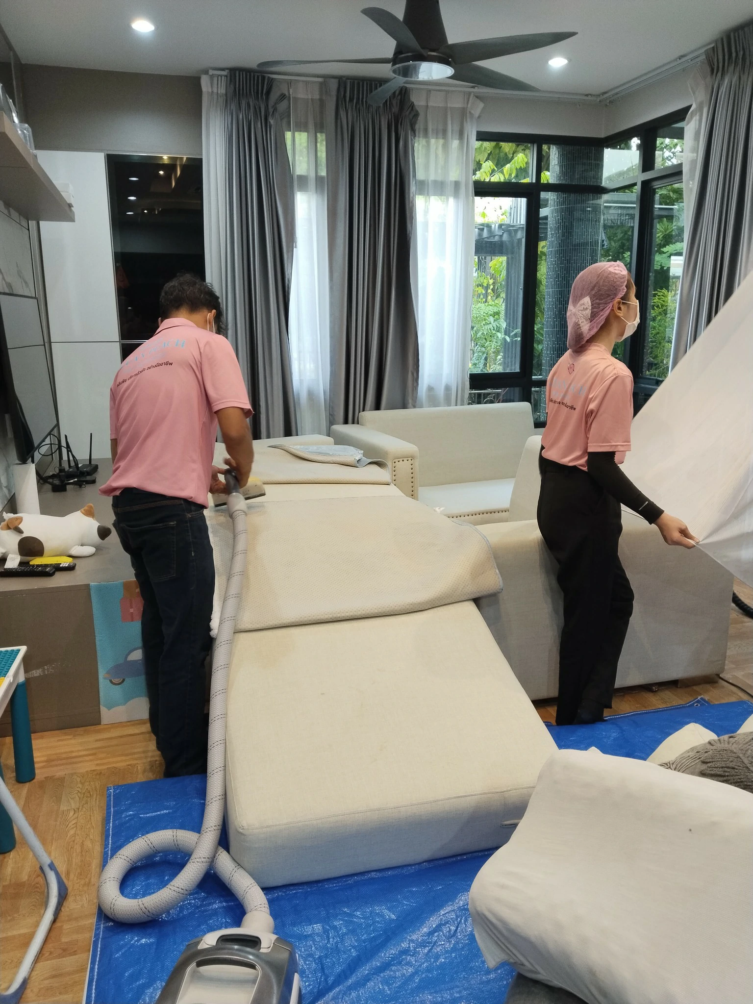 ทำความสะอาดโซฟา